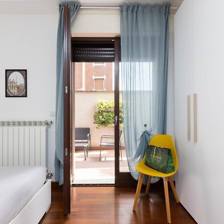 Terrace Milan Con Parcheggio Incluso Apartment Exterior photo