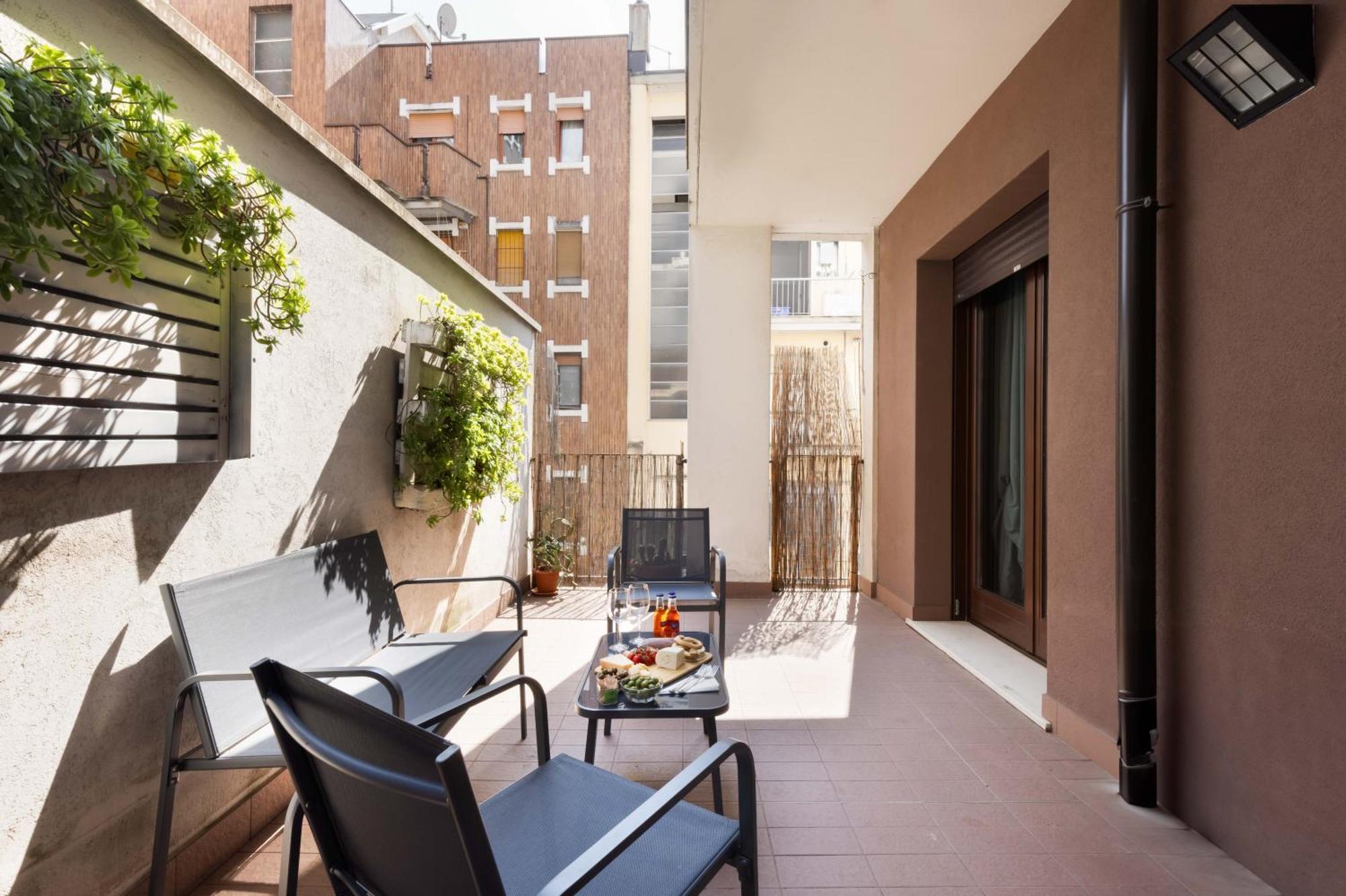Terrace Milan Con Parcheggio Incluso Apartment Exterior photo